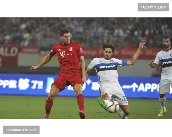 拜仁高位压迫场均7.3次前场反抢,控球打法融合高效转换进攻